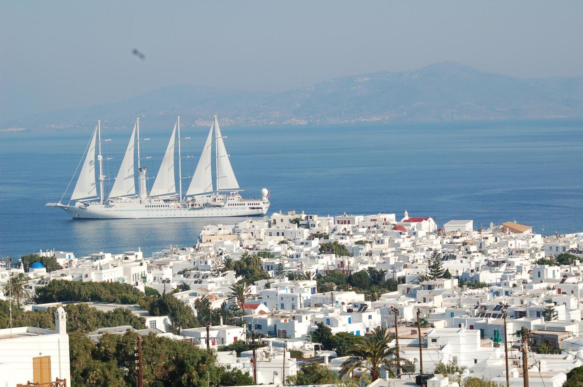 Regal View Hotel Mykonos Town Bagian luar foto