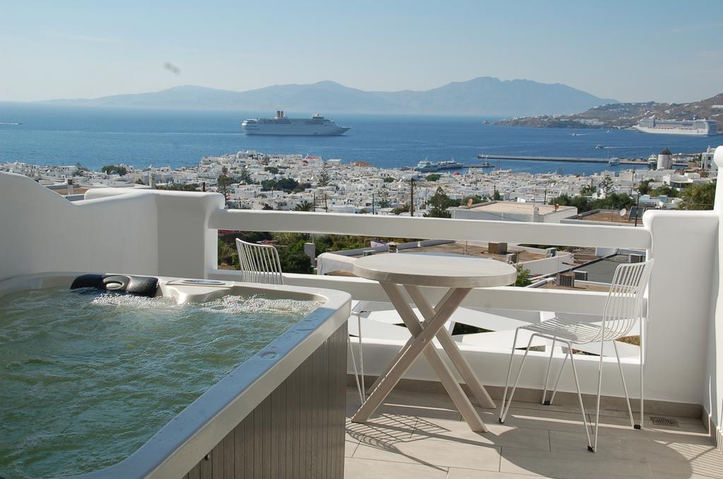 Regal View Hotel Mykonos Town Bagian luar foto