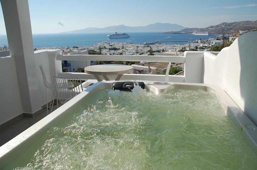 Regal View Hotel Mykonos Town Bagian luar foto
