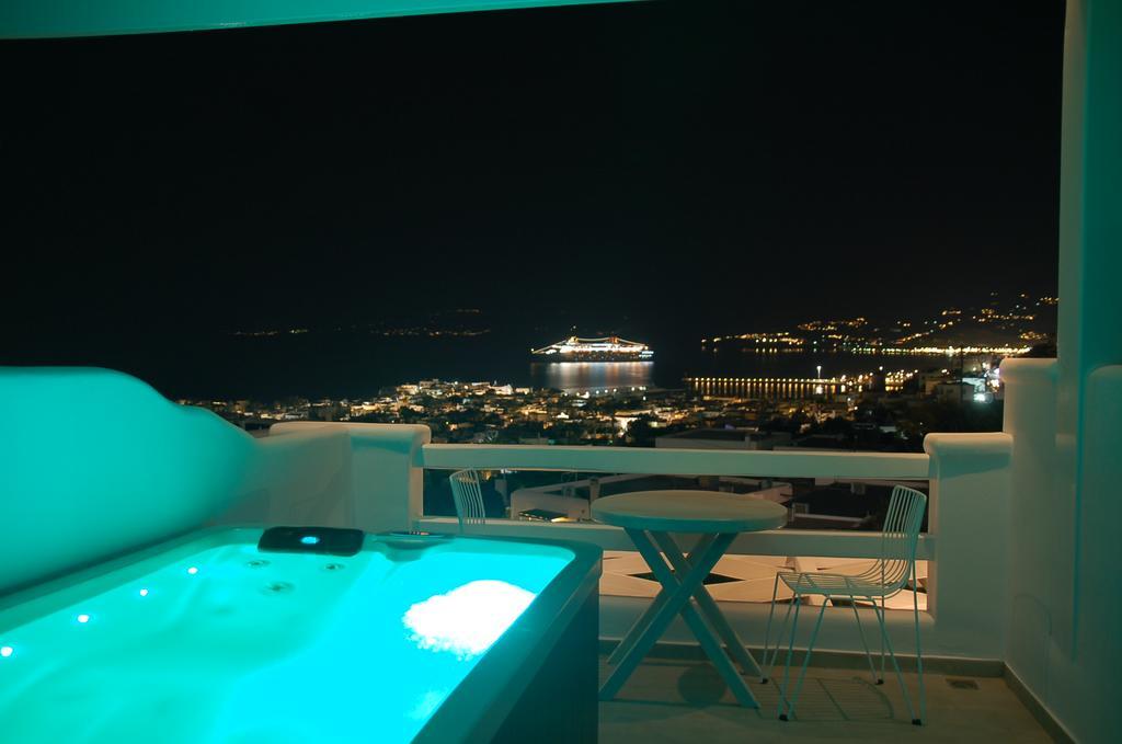 Regal View Hotel Mykonos Town Bagian luar foto